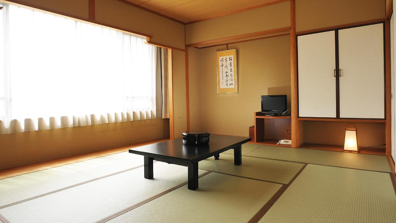 Hotel Ichiraku Fukuoka  Buitenkant foto
